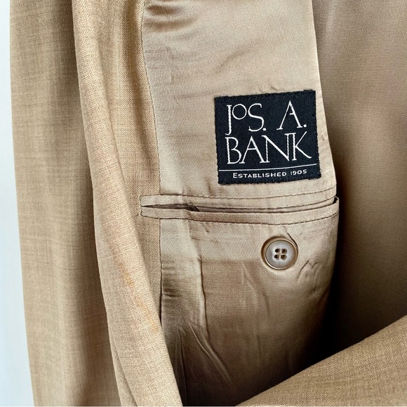 Jos. A. Bank Tan Sport Coat with Notched Lapels - Picture 6 of 8